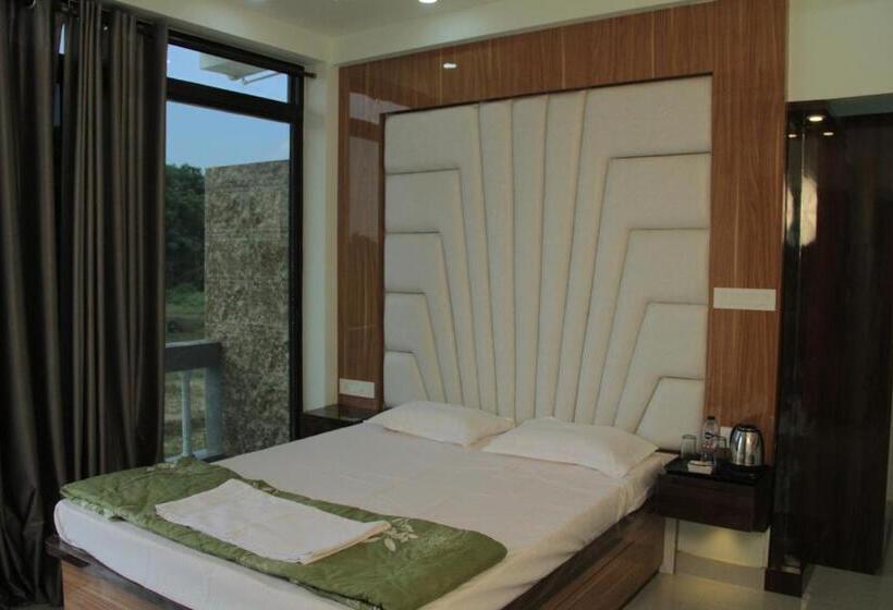 סוויטת סופריור, Bishnupur River Side Resort