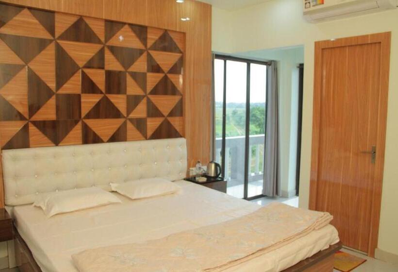 סוויטת סופריור, Bishnupur River Side Resort