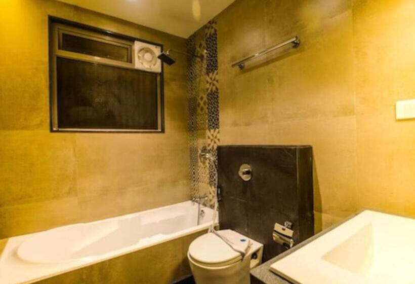 جناح, Elite Boutique