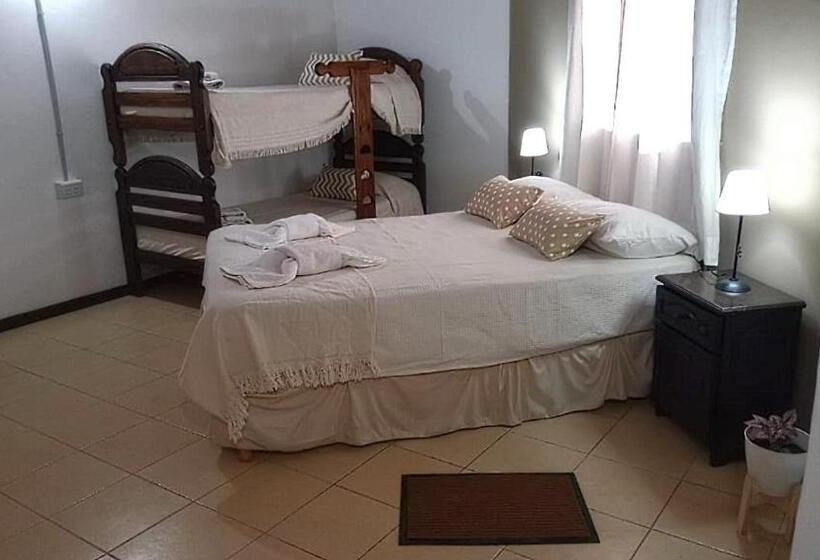 اتاق استاندارد چهار تخته, Sierras Del Alto