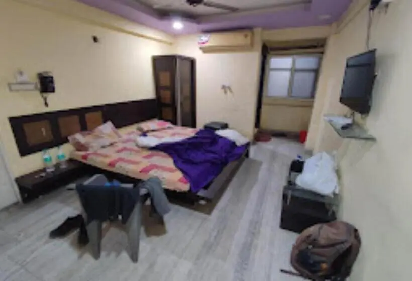 スタンダードトリプルルーム, Thakur Shri , Bhopal