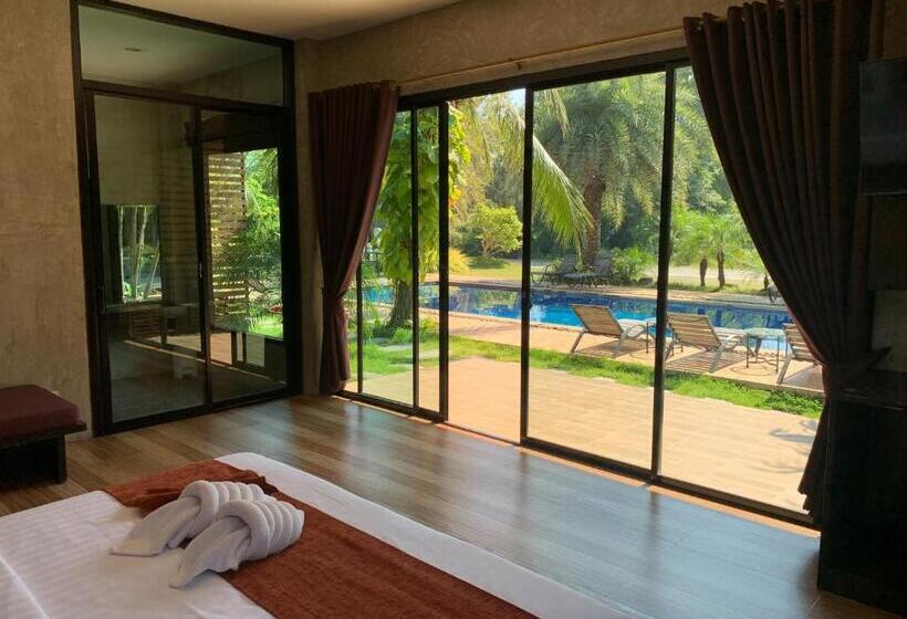 キングサイズベッドのスタンダードルーム, Chill Villa