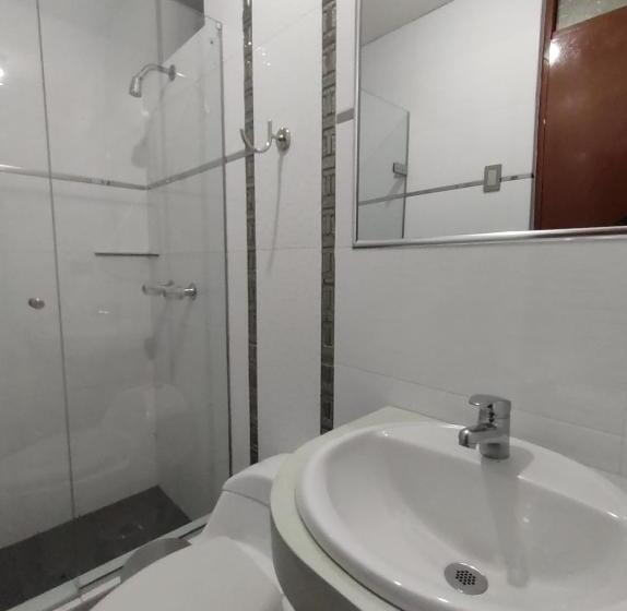 スタンダードルーム, Hostal El Reflejante