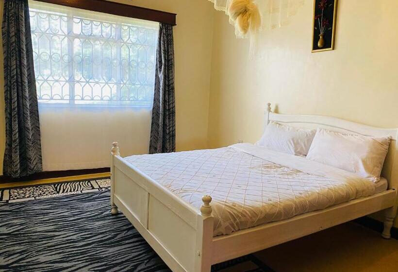 اتاق استاندارد, Lisa Place Milimani