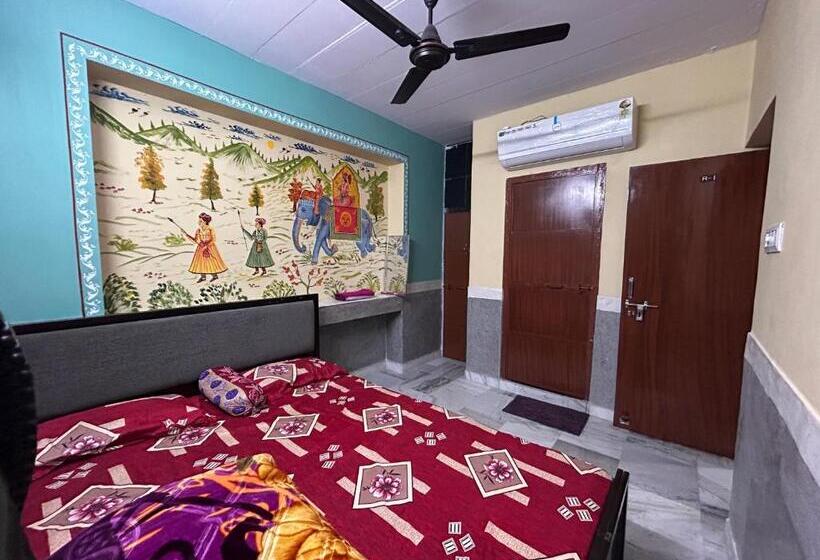 اتاق لوکس, Moon Night Guest House