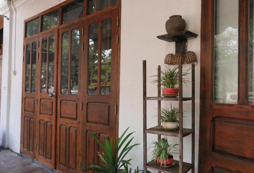 اتاق استاندارد, Sanvanna Riverview Guesthouse