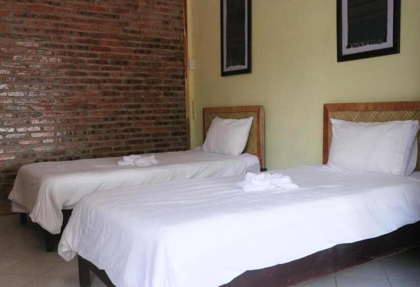 اتاق استاندارد, Sanvanna Riverview Guesthouse