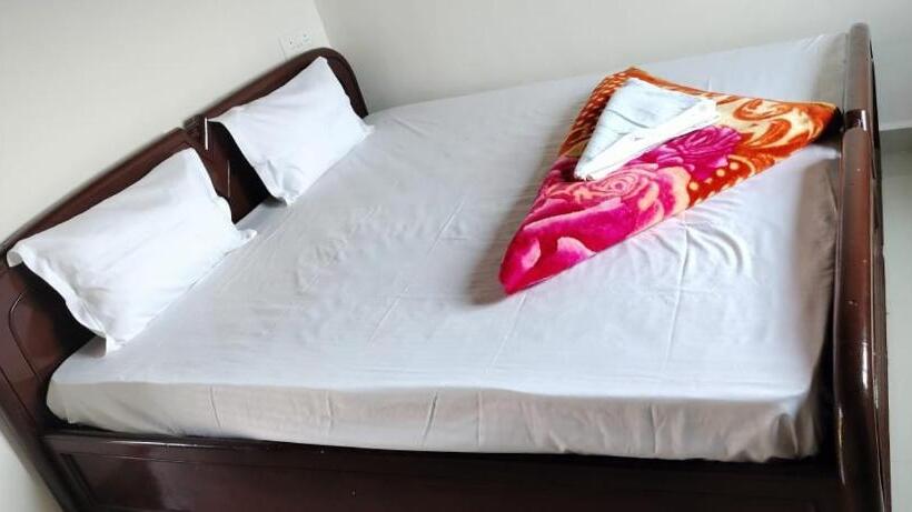 חדר סטנדרט נוף לאגם, Aandra Lakestay Resort Campzone