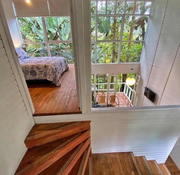 סוויטה משפחתית, Posada Turística Avalon