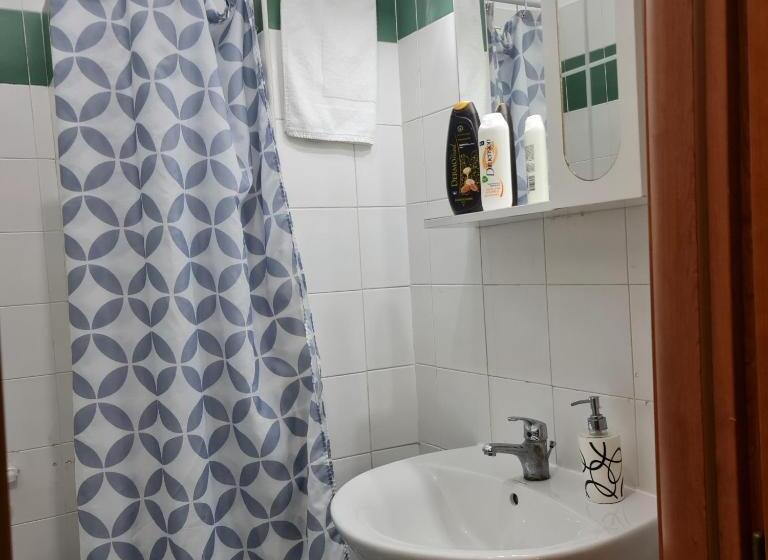 غرفة عائلية, B&b L  Oasi