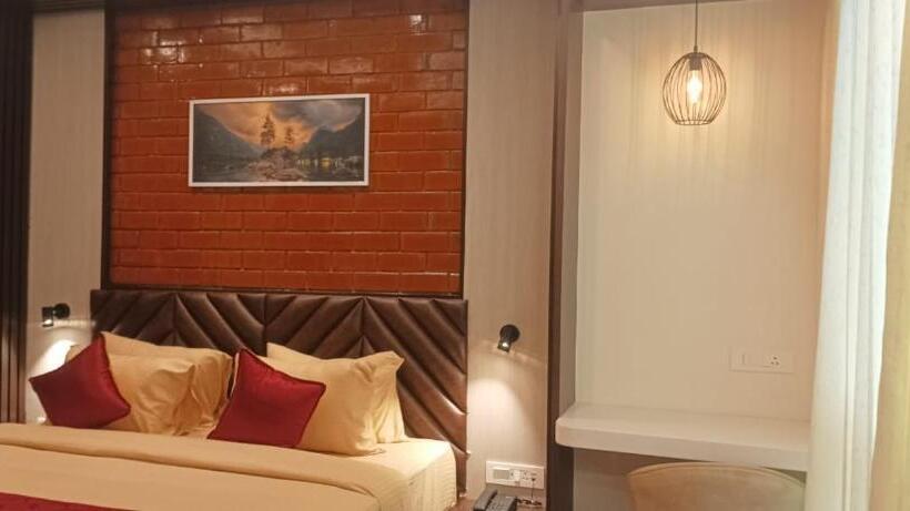 デラックスルーム, Blue Regent