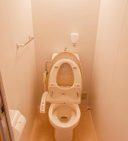 バス共有のスタンダードルーム, Funny Inn