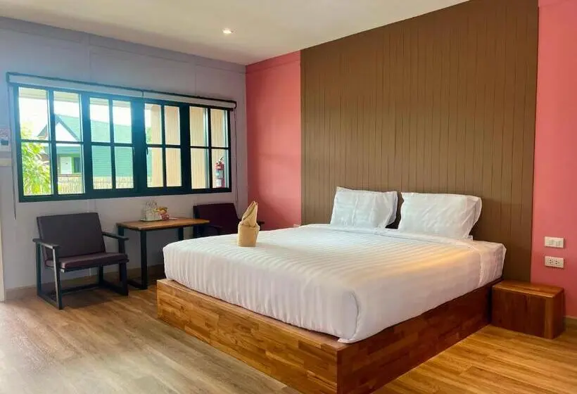 キングサイズベッドのスーペリアルーム, Napdown Resort Trat นับดาว รีสอร์ท ตราด