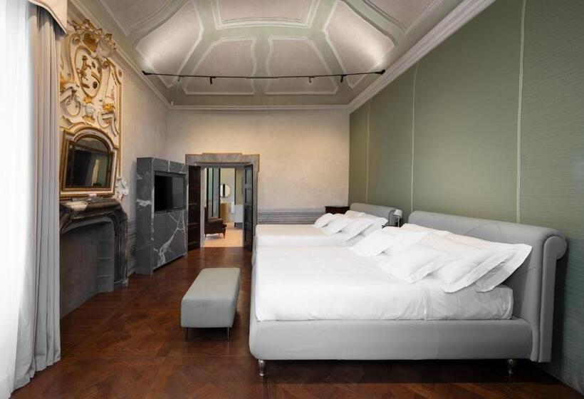 غرفة ديلوكس عائلية, Palazzo Giusti Suites And Spa