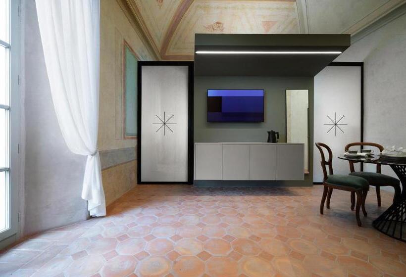 غرفة ديلوكس عائلية, Palazzo Giusti Suites And Spa