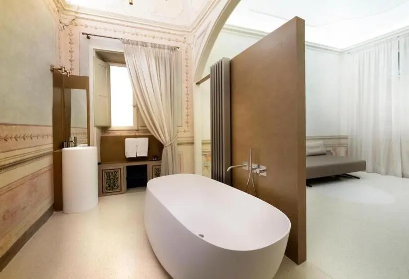 آپارتمان لوکس 1 خوابه, Palazzo Giusti Suites And Spa