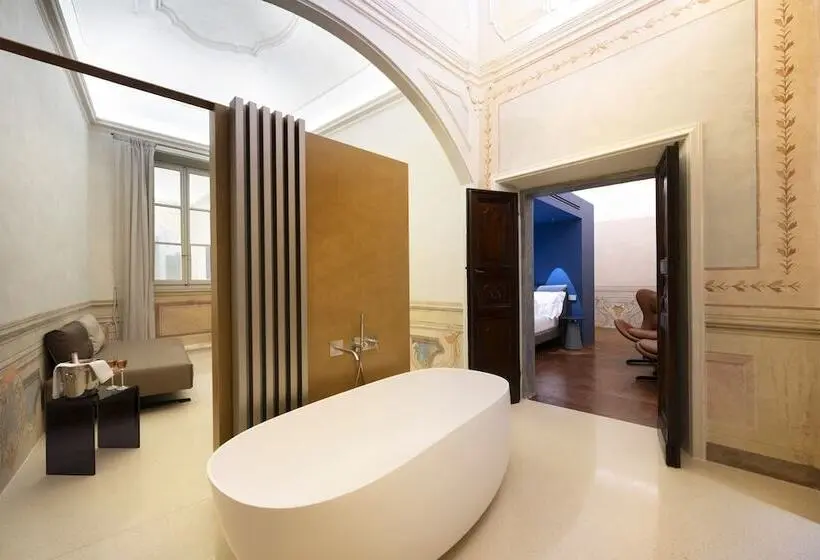 سوییت لوکس, Palazzo Giusti Suites And Spa