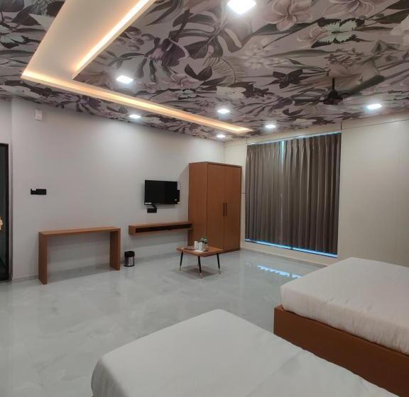 Quarto Triplo Clássico, Pride Of Chittor