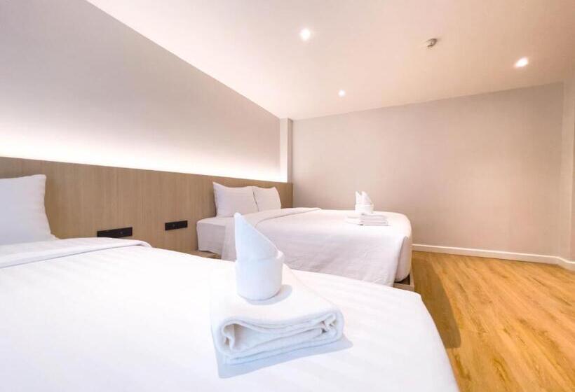 스탠다드 트리플 룸, V1 Boutique