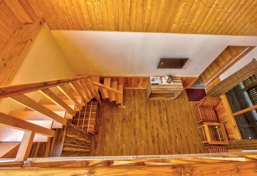 غرفة ديلوكس, Mahamaya Resort