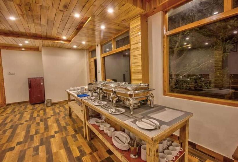 غرفة ديلوكس سرير كينج, Mahamaya Resort