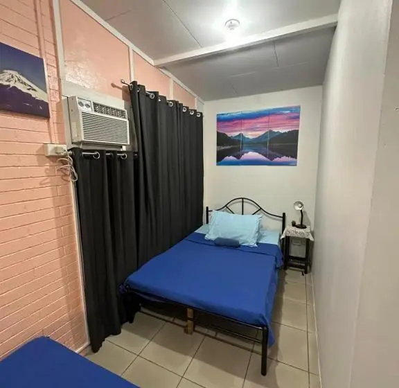 Habitació Quàdruple Clàssica, Nappers Hostel