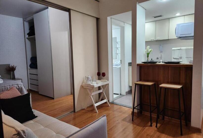 استودیو استاندارد با بالکن, Qi Intelligence Flat Ibirapuera