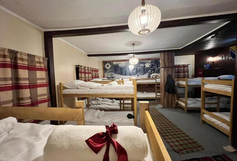 تختخواب در اتاق مشترک, Sarajevski Begluk