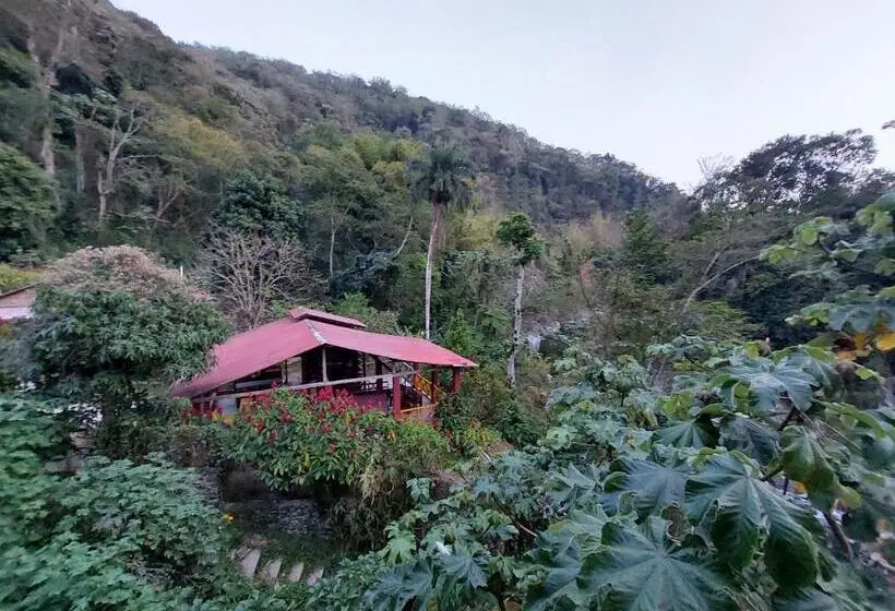Talo 1 Makuuhuone, Complejo Villa Clara Junto Al Río Y Montañas By Drvacationsrental