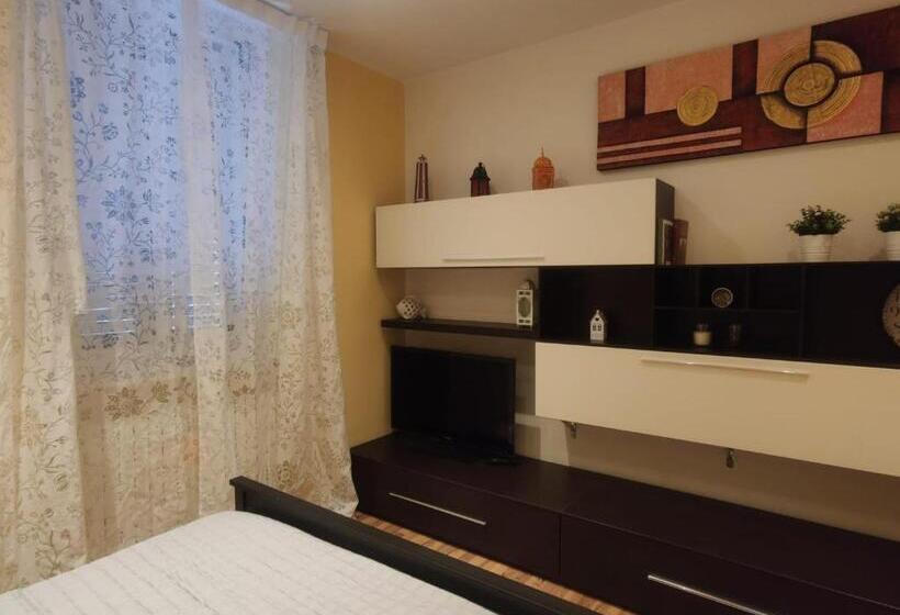 דירת שני חדרים, Il Rifugio