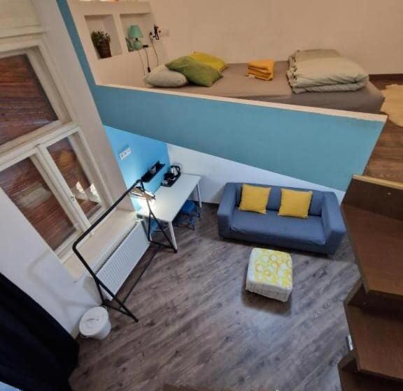 اتاق استاندارد, Blue Lofts