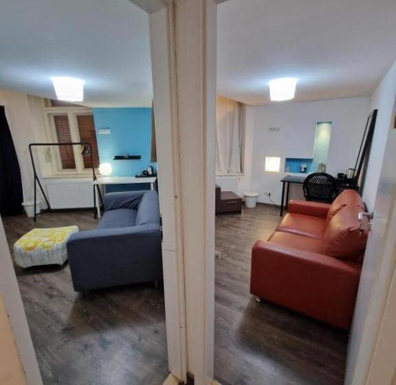 اتاق استاندارد, Blue Lofts