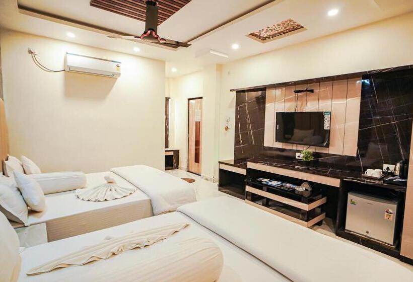 חדר סטנדרט לארבעה, Bombay Beach Resort