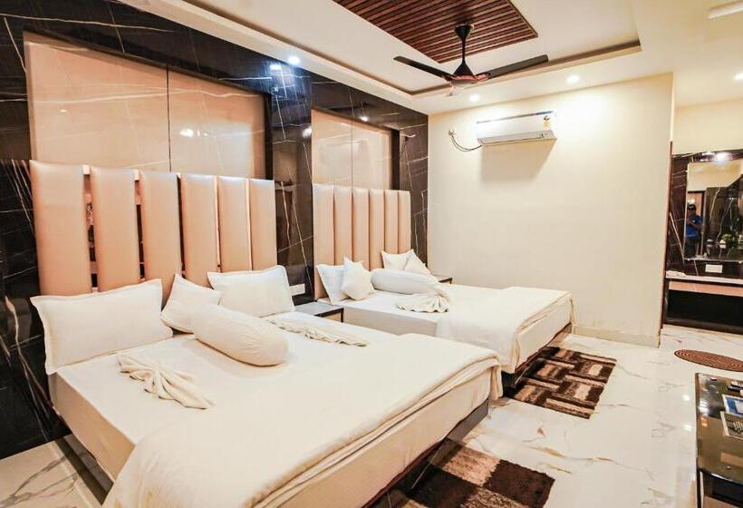 חדר סטנדרט לארבעה, Bombay Beach Resort