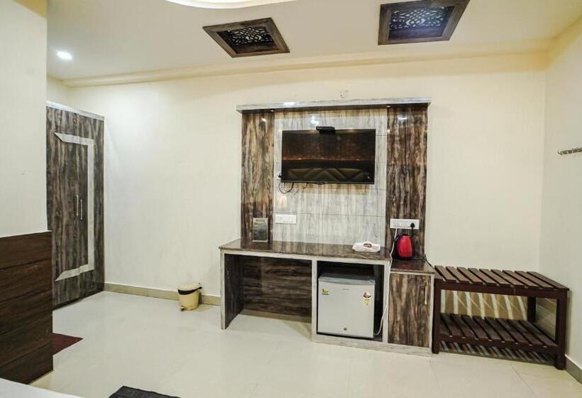 חדר דחוקס עם מיטת קינג, Bombay Beach Resort