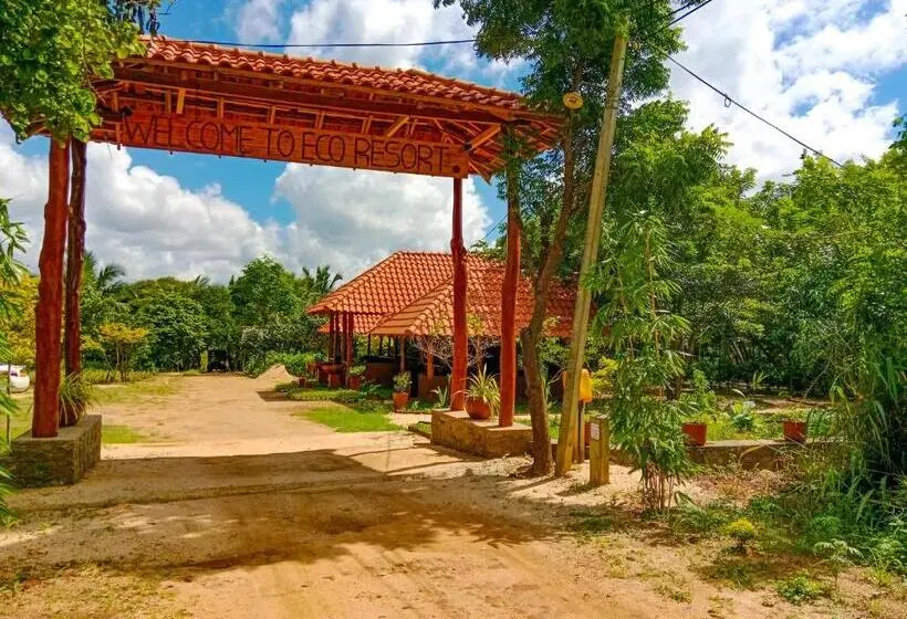 デラックスルーム, Ceylon Amigos Eco Resort