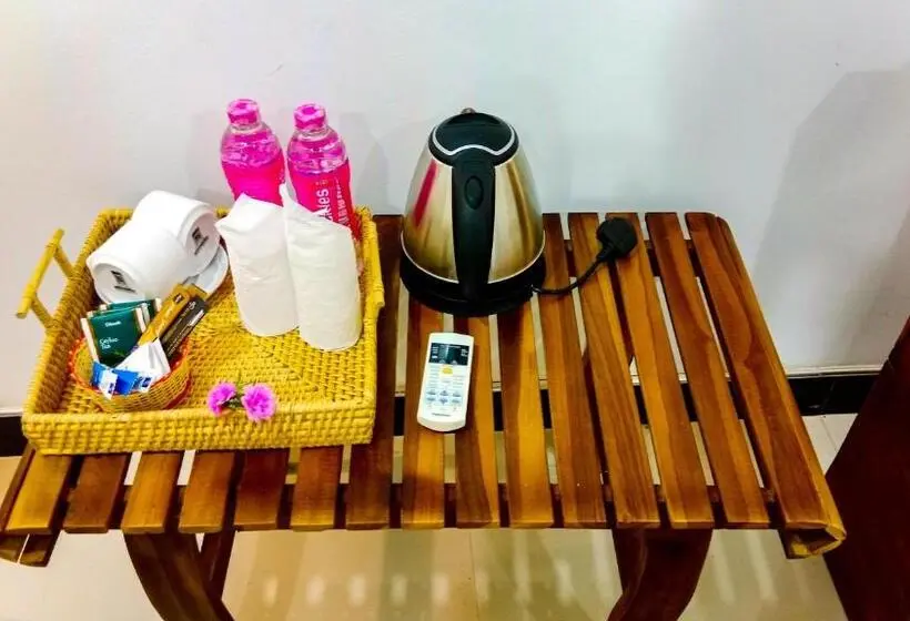 デラックスルーム, Ceylon Amigos Eco Resort