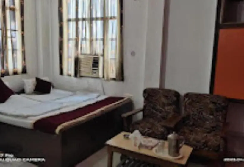 Chambre Deluxe, Amit Lodge, Bihta