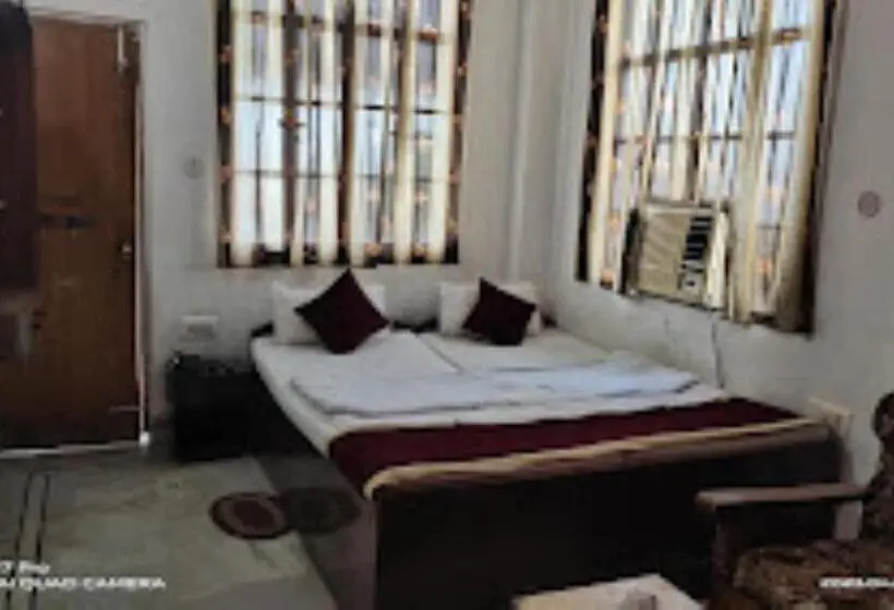 Chambre Deluxe, Amit Lodge, Bihta