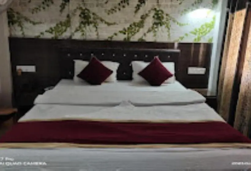 Chambre Deluxe, Amit Lodge, Bihta