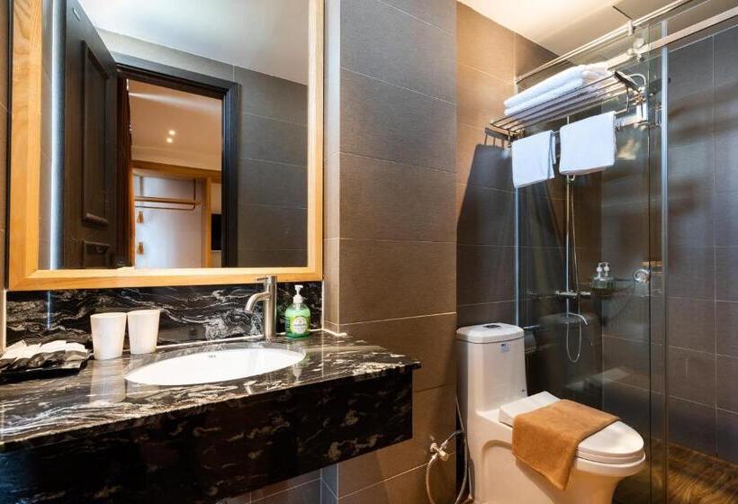 سوئیت با چشمانداز رودخانه, Haven Hut Riverside