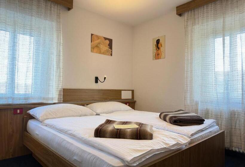 マウンテンビュースタンダードルーム, Panorama Sport