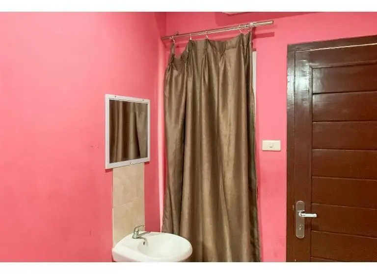 اتاق استاندارد, Reddoorz Syariah Way Halim Lampung