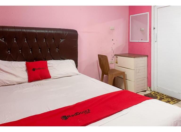 اتاق استاندارد, Reddoorz Syariah Near Jalan Urip Sumoharjo