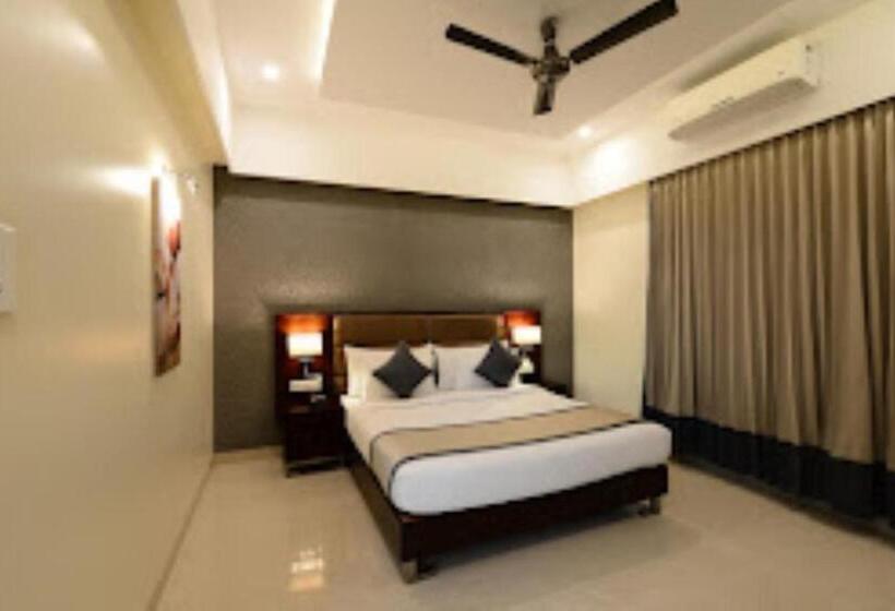 Номер Deluxe, Sai Inn Amhednagar, Maharashtra