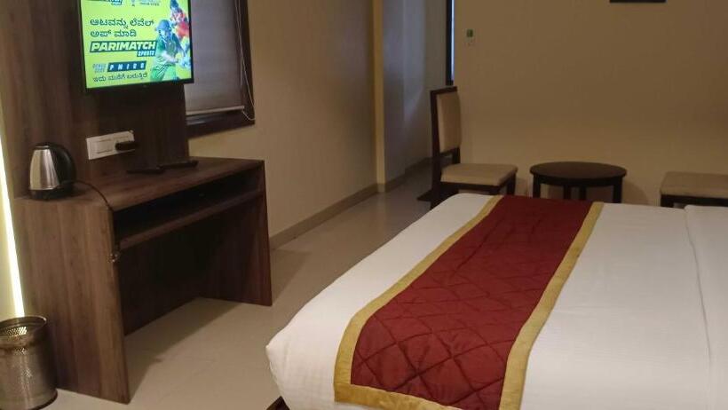 اتاق کلاسیک سه تخته, Spot On Exotic Stay