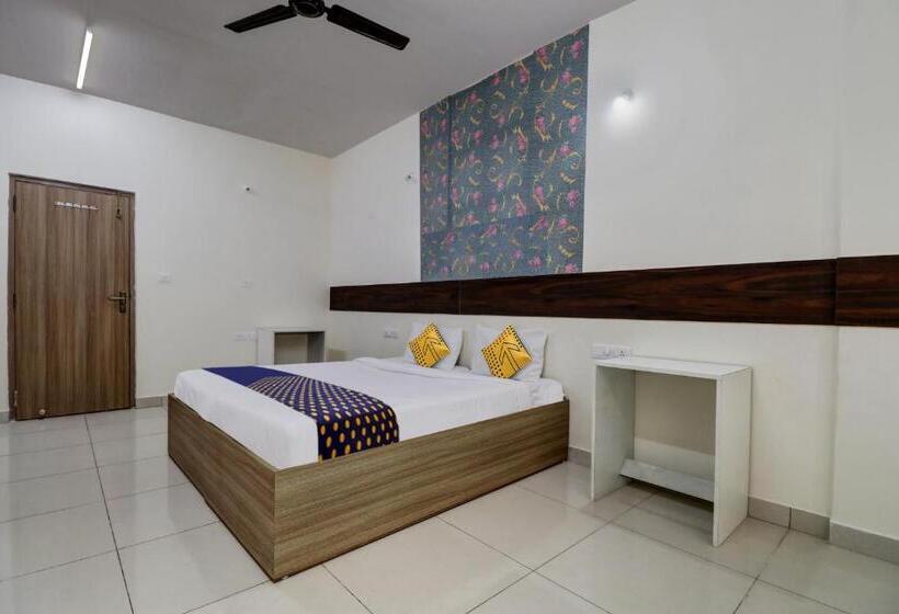 اتاق کلاسیک سه تخته, Spot On Exotic Stay