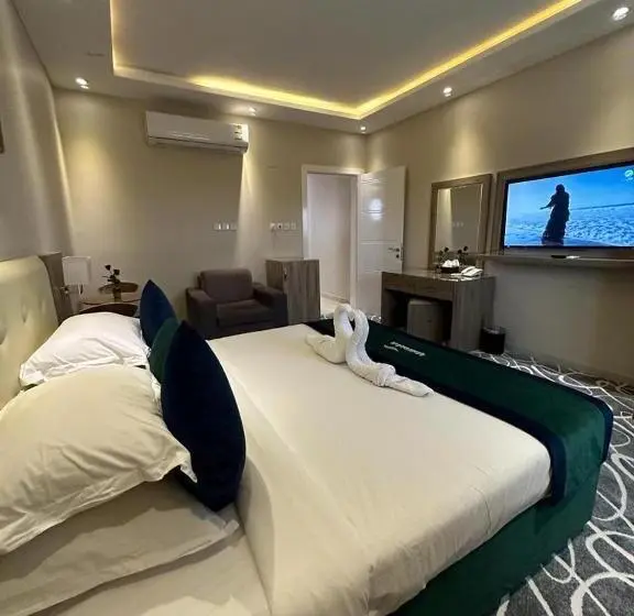 سوییت جونیور, Sunrise Suites & صن رايز سويتس