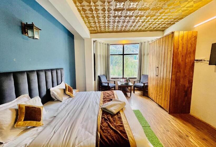 חדר סטנדרט נוף להרים, The River Way With Mountain View And Terrace