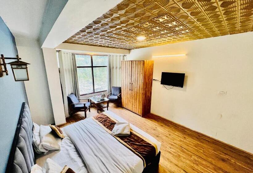 חדר סטנדרט נוף להרים, The River Way With Mountain View And Terrace